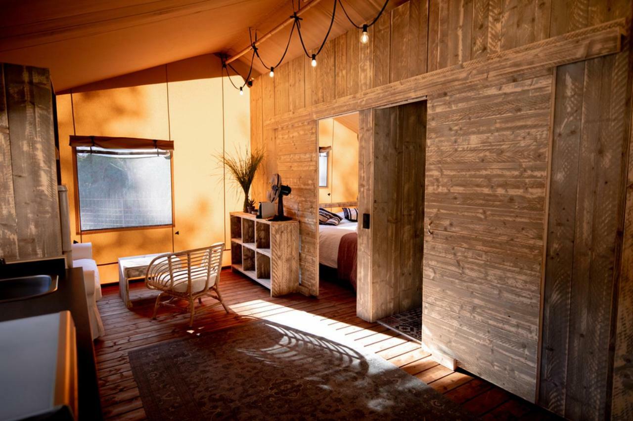 Can Bora Lodges Las Serras 外观 照片